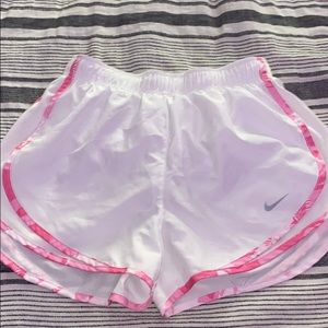 nike white shorts